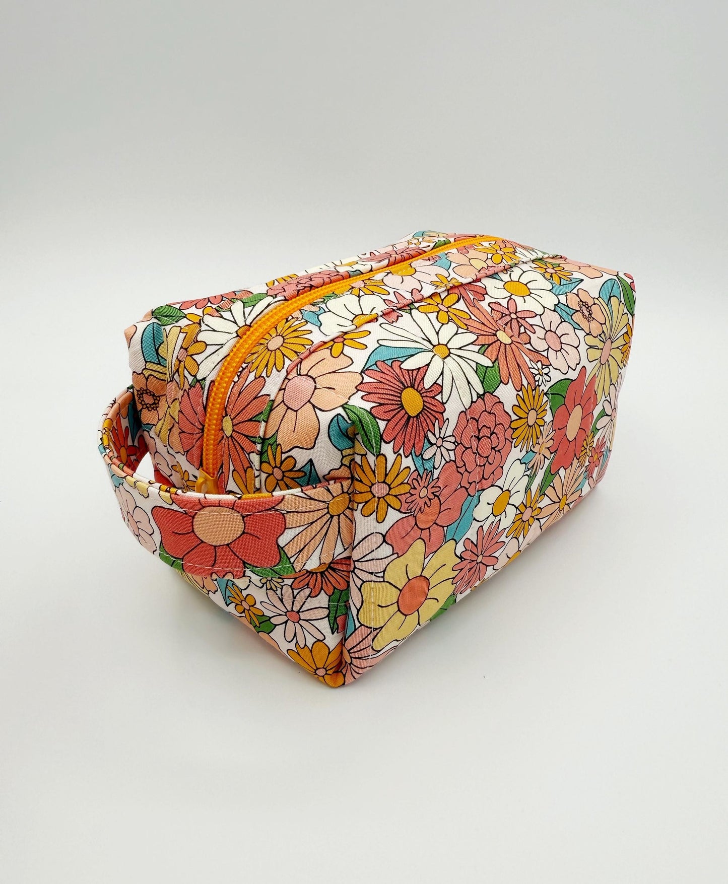Small Flower Power Boxy Bag, Quilted Cosmetic Case
