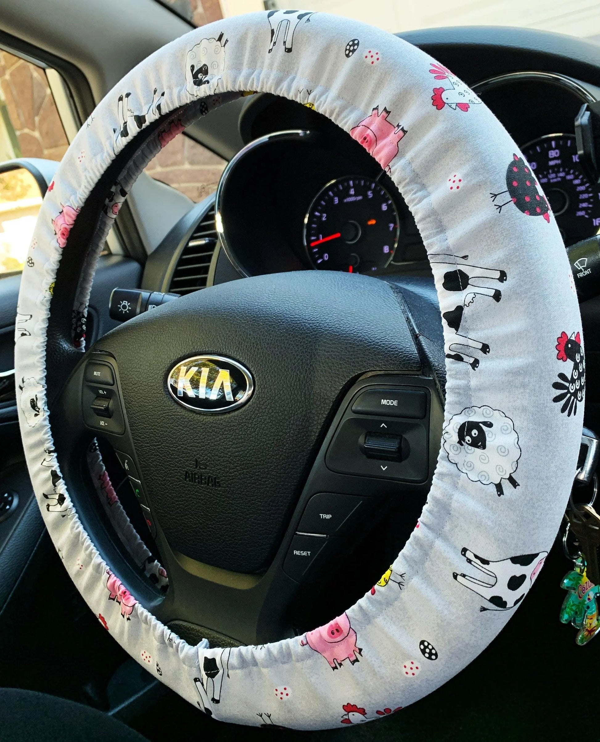 Farm Animal Steering Wheel Cover Moonshadow Caravan