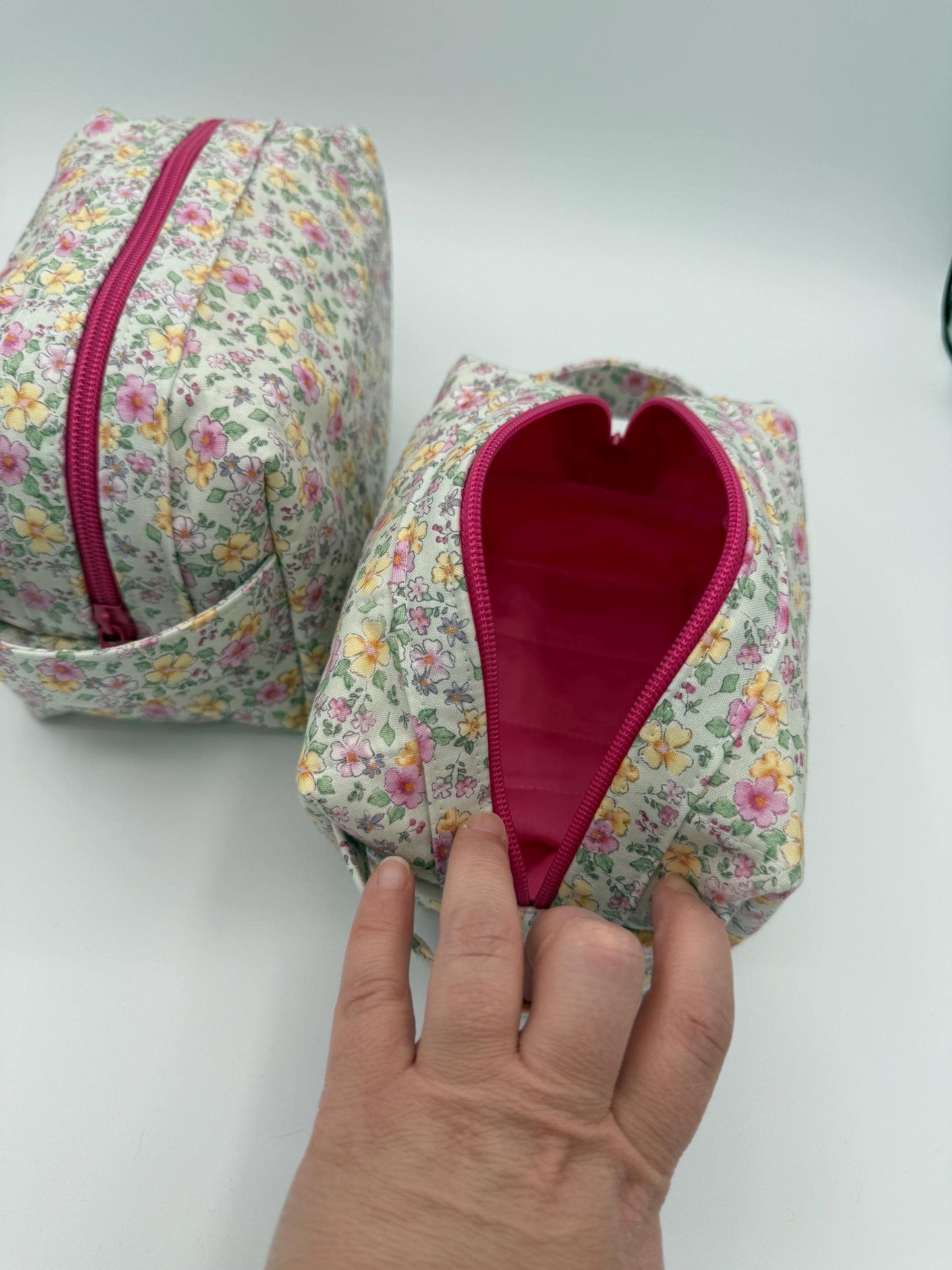 Vintage Style Floral Quilted Boxy Makeup Bag, Small Size