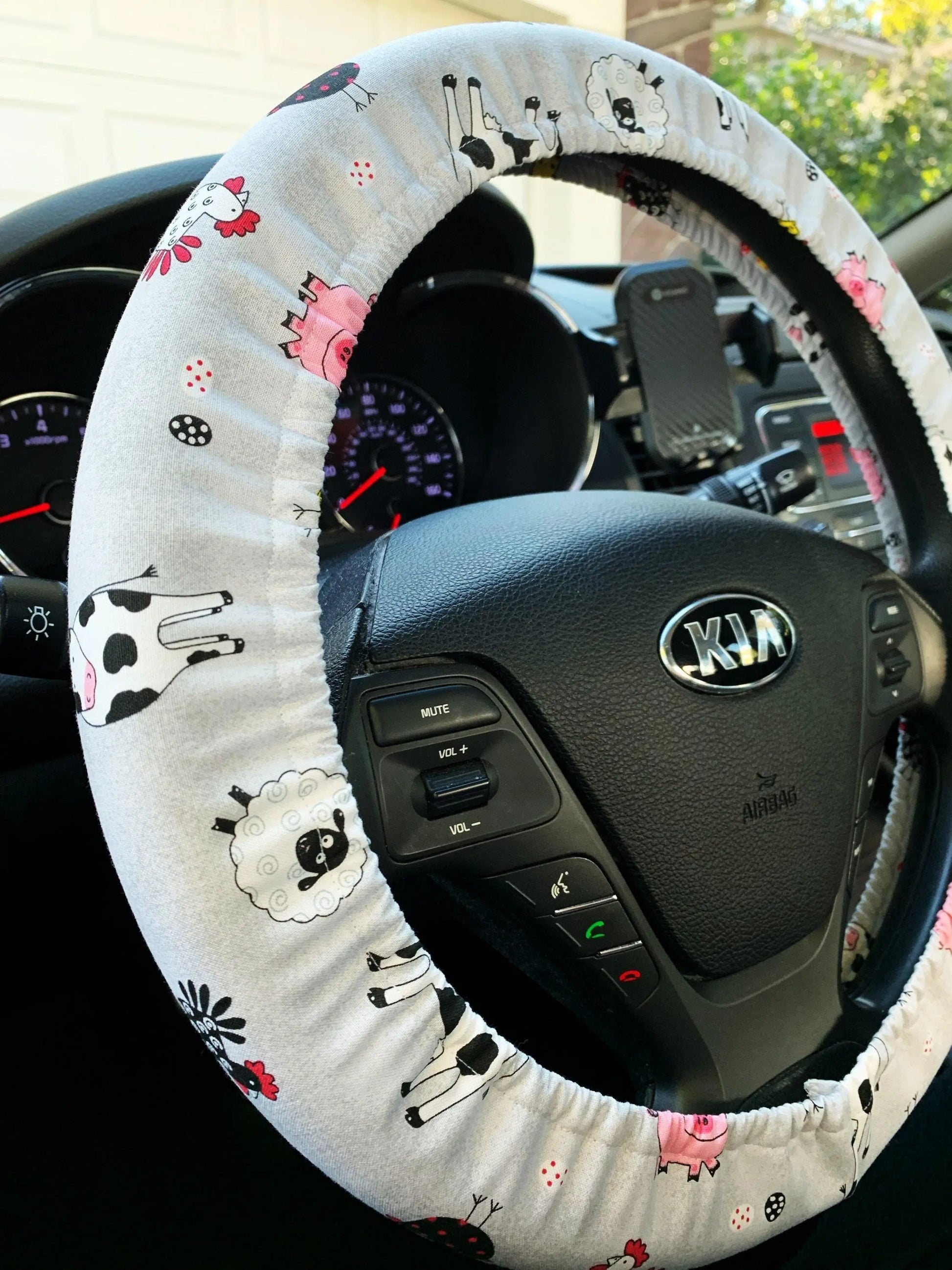 Farm Animal Steering Wheel Cover Moonshadow Caravan