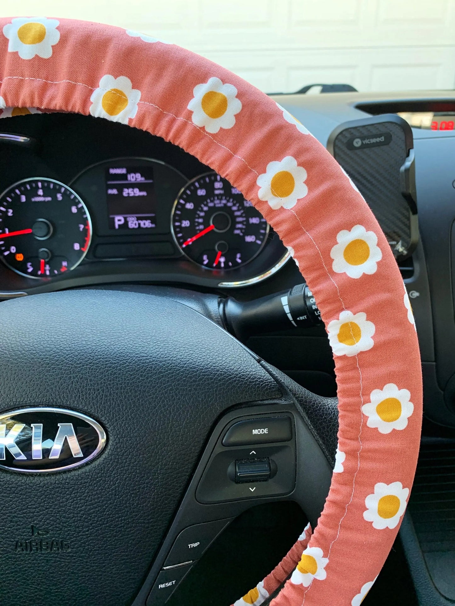 Flower Power Steering Wheel Cover - Groovy, Hippie Style Moonshadow Caravan