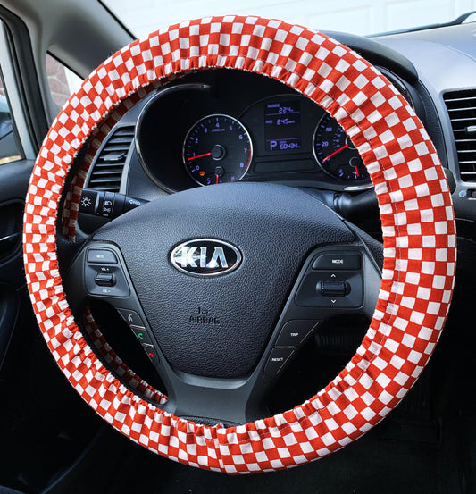 Rust Cream Checkered Steering Wheel Cover