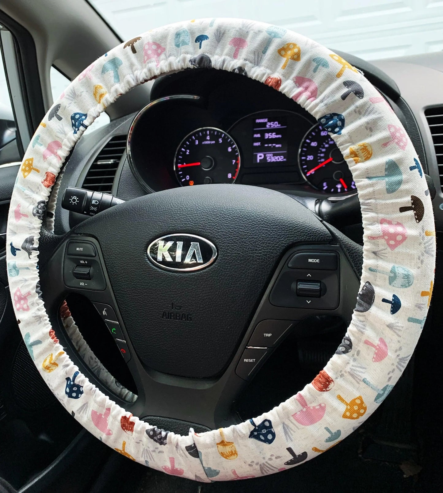 Mushroom Steering Wheel Cover Moonshadow Caravan
