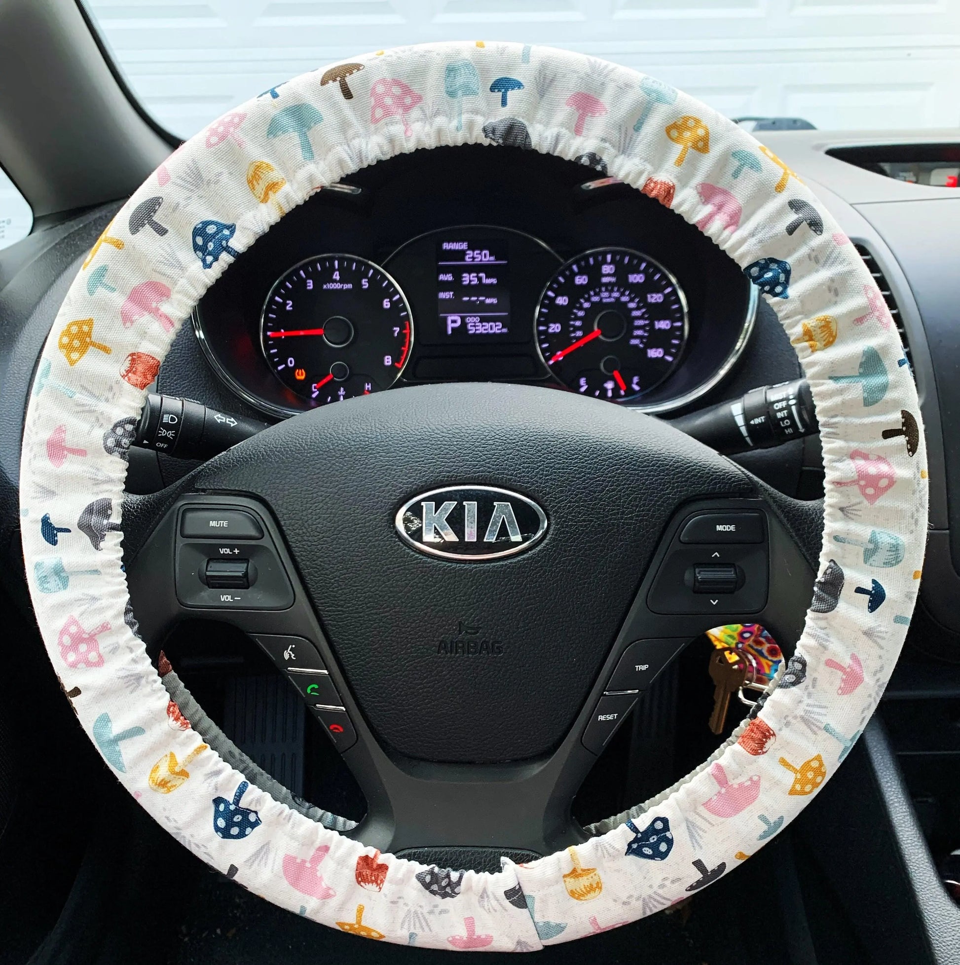 Mushroom Steering Wheel Cover Moonshadow Caravan