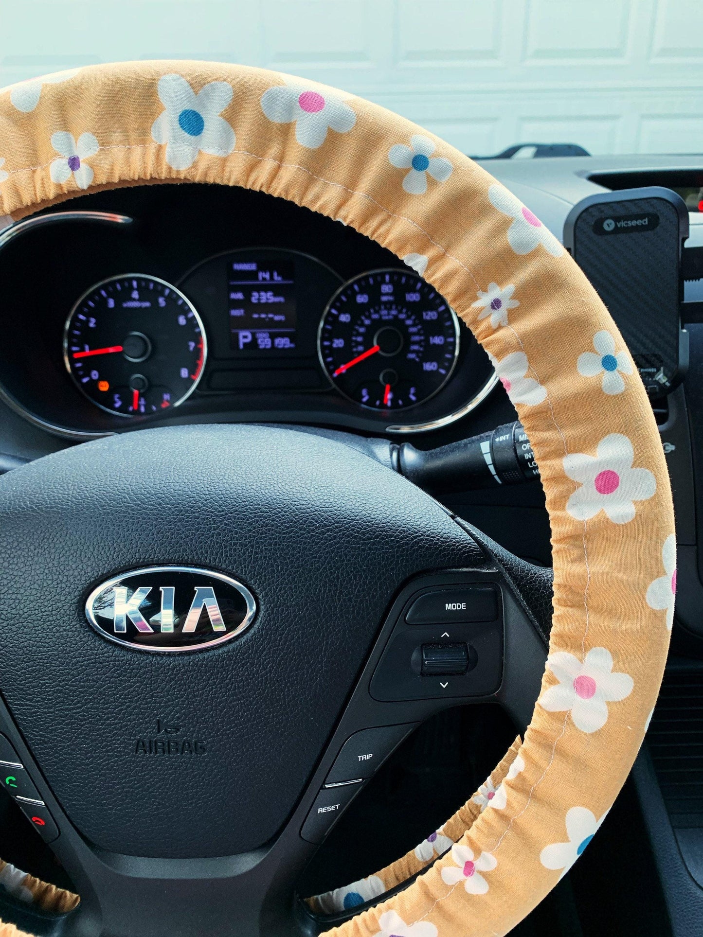 Retro Flower Power Steering Wheel Cover