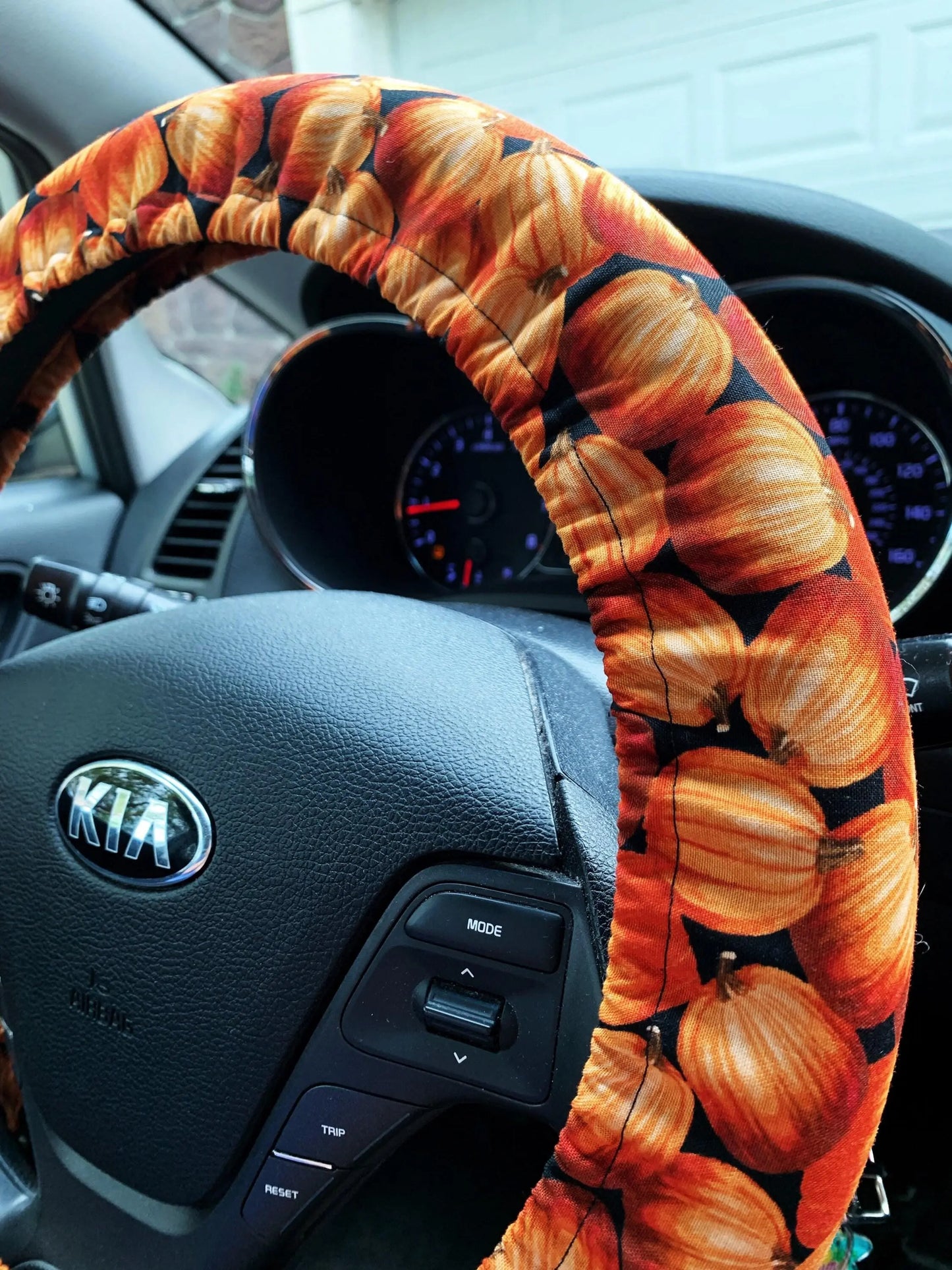 Fall Pumpkin Steering Wheel Cover Moonshadow Caravan