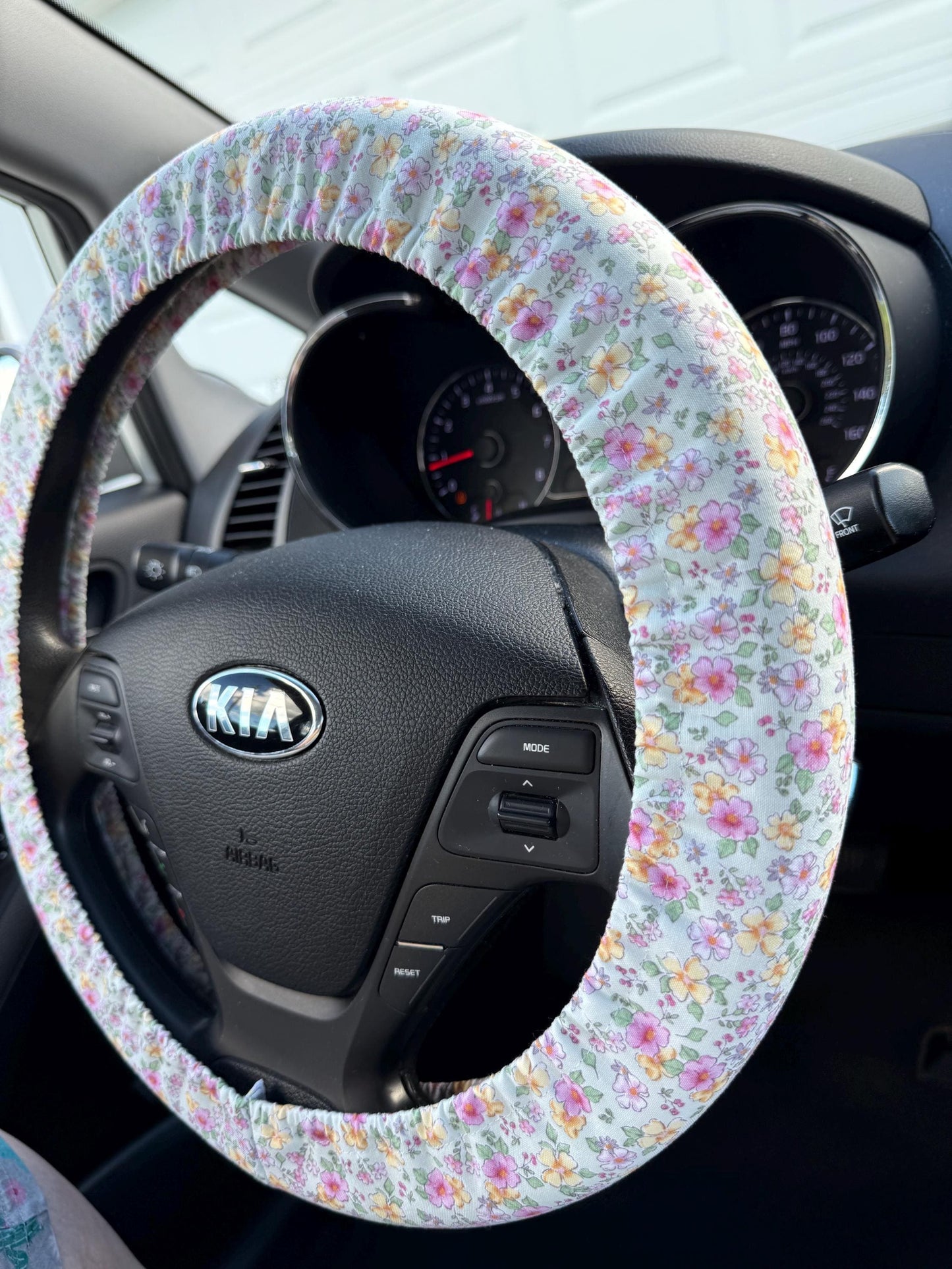 Vintage Calico Floral Steering Wheel Cover