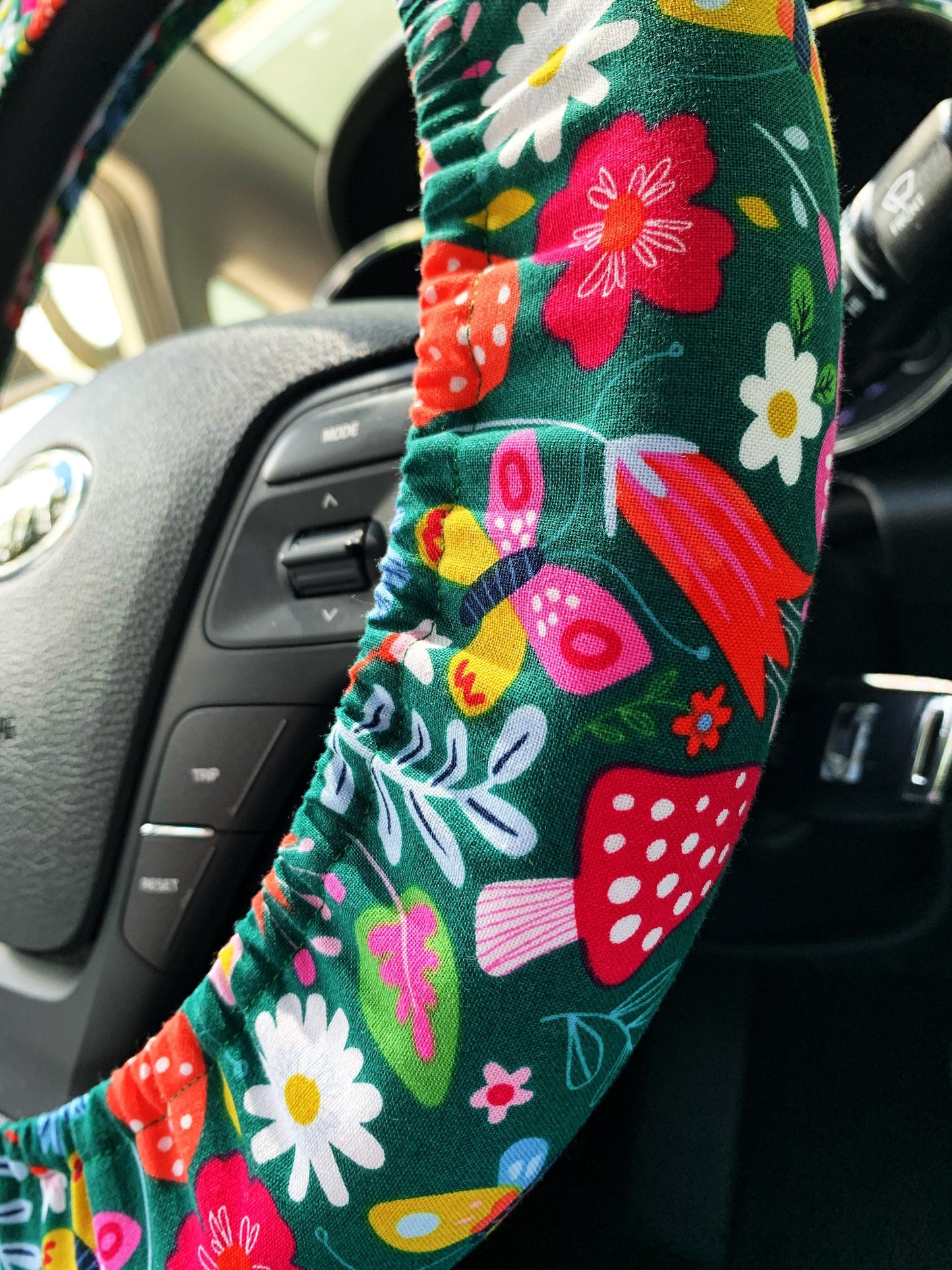 Green Woodland Steering Wheel Cover, Flowers & Mushrooms