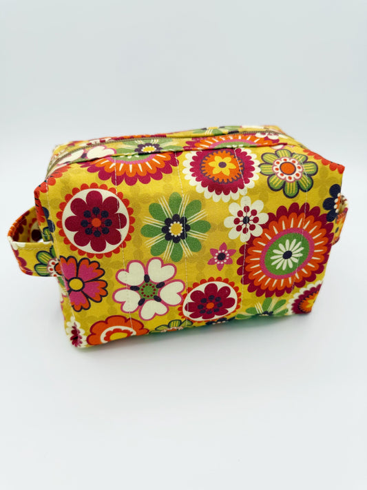 Medium Size Retro Flower Power Quilted Boxy Bag