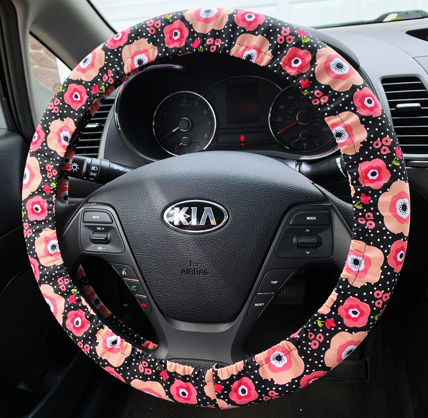 Pink Poppy Steering Wheel Cover