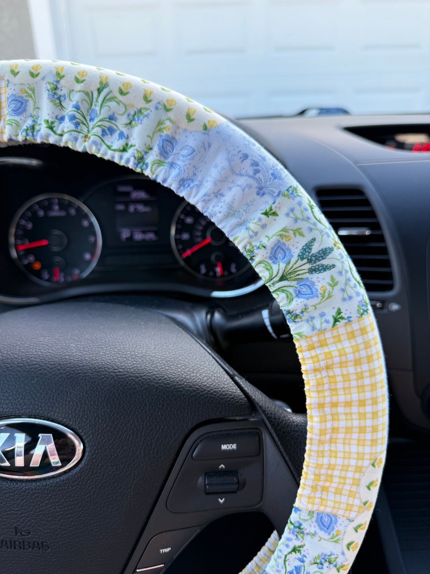 Blue Yellow Floral Patchwork Steering Wheel Cover, Universal Custom Fit w/ Grips