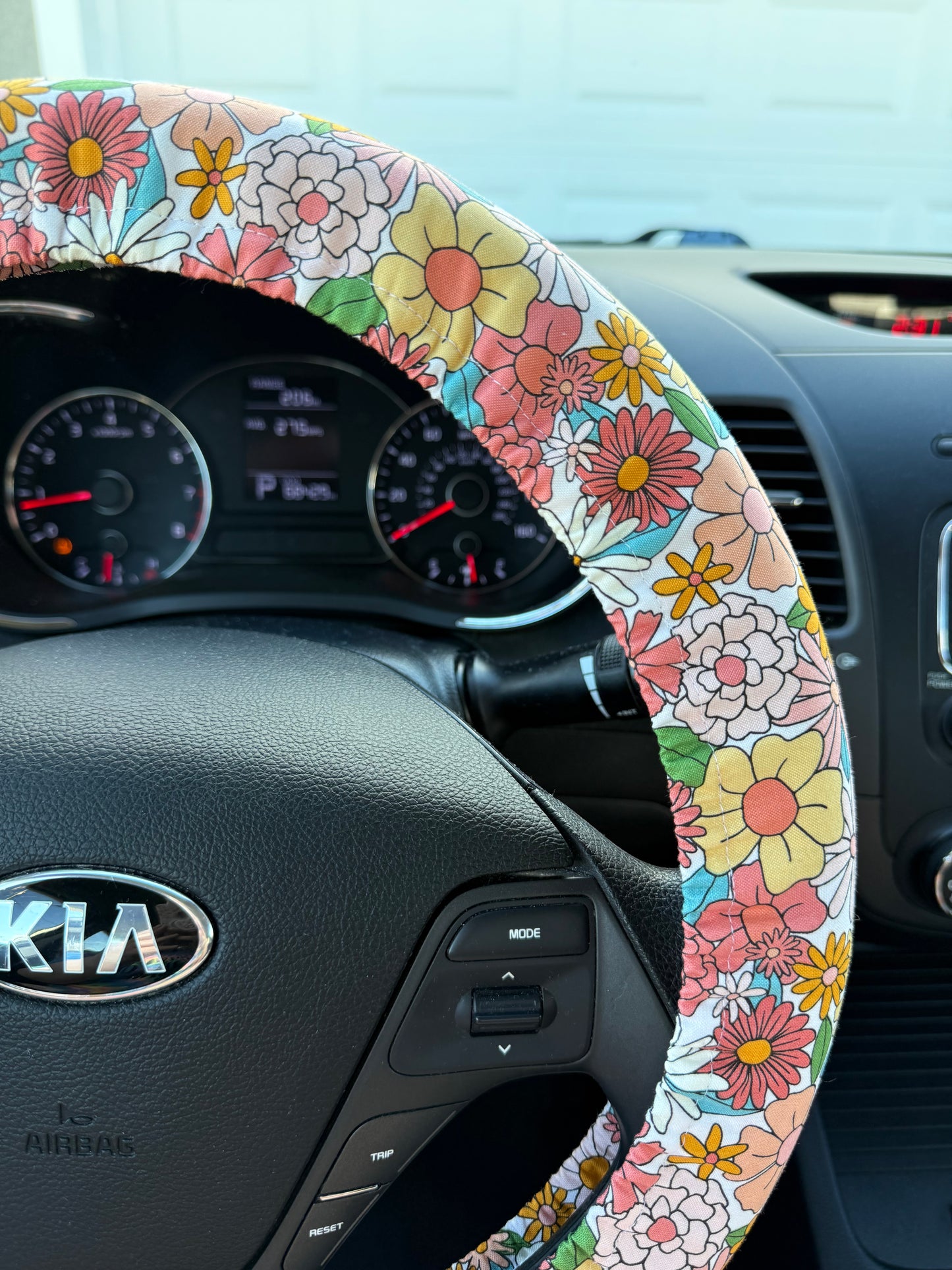 Retro Flower Steering Wheel Cover, Universal Custom Fit