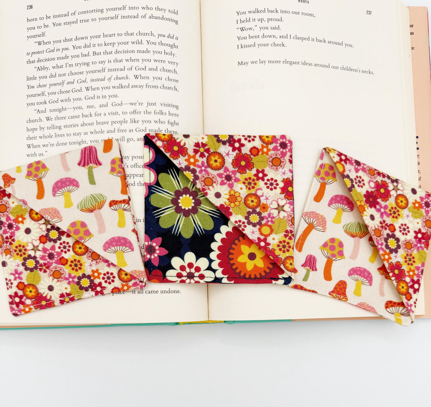 Retro Groovy Fabric Corner Bookmarks - Set of 3