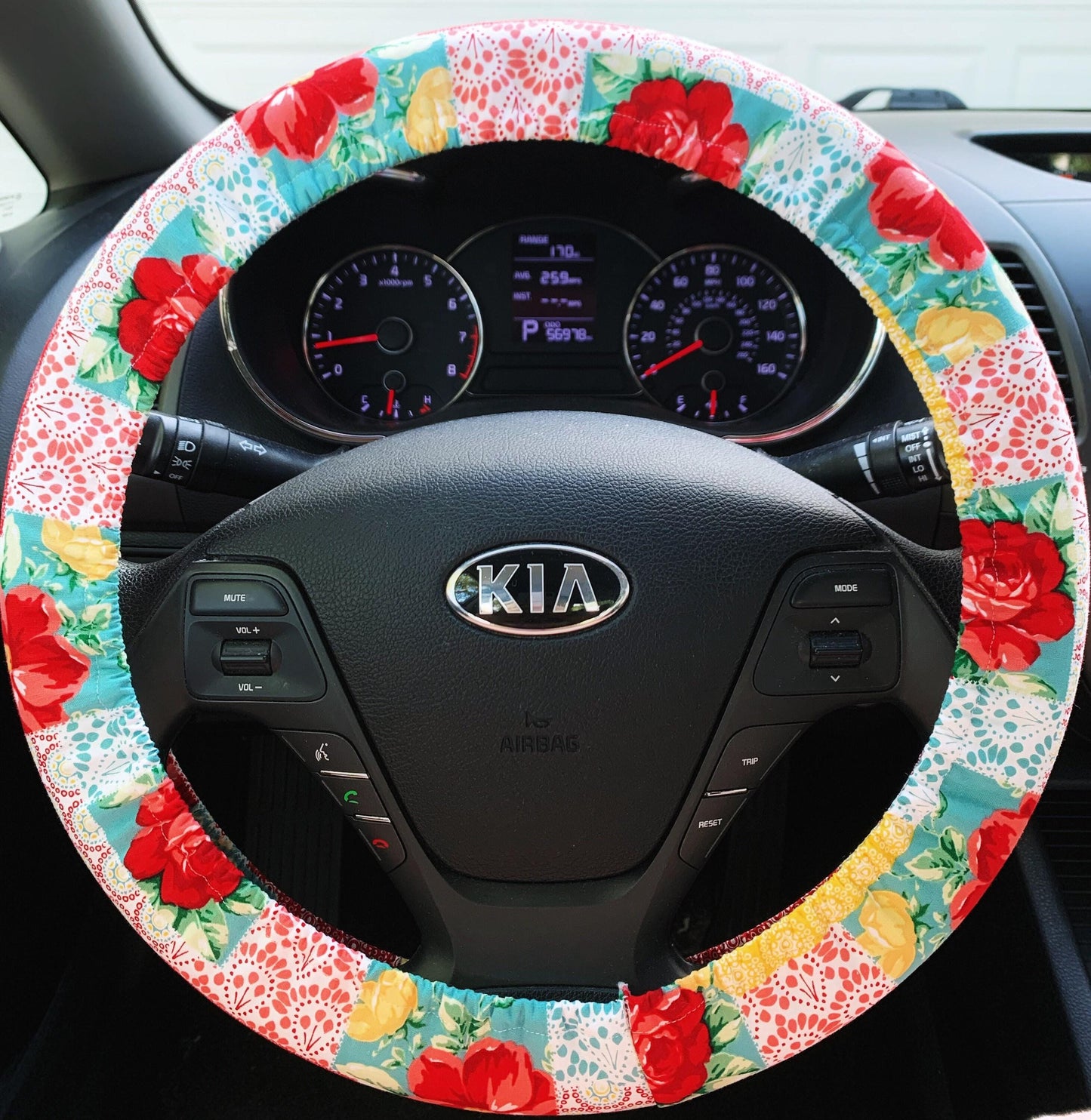 Rose Patchwork Steering Wheel Cover
