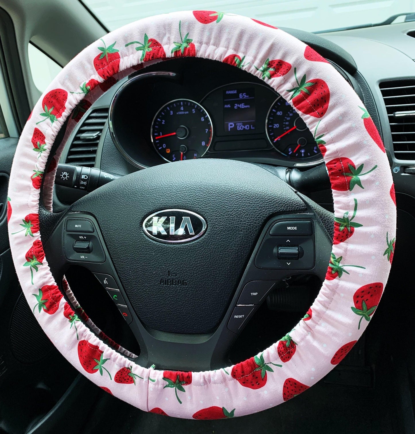 Light Pink Dot Strawberry Steering Wheel Cover