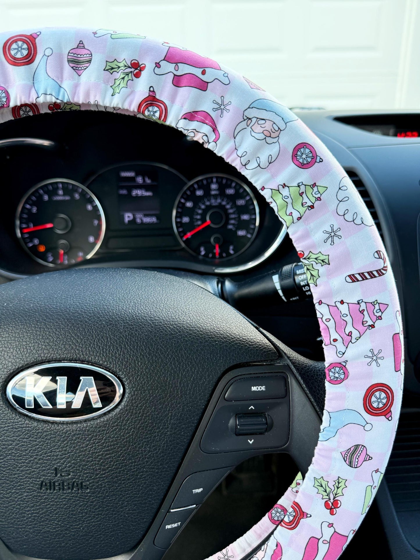 Pink Checker Santa Christmas Steering Wheel Cover